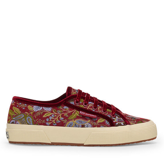 View the 2750 TAPESTRY online at Superga